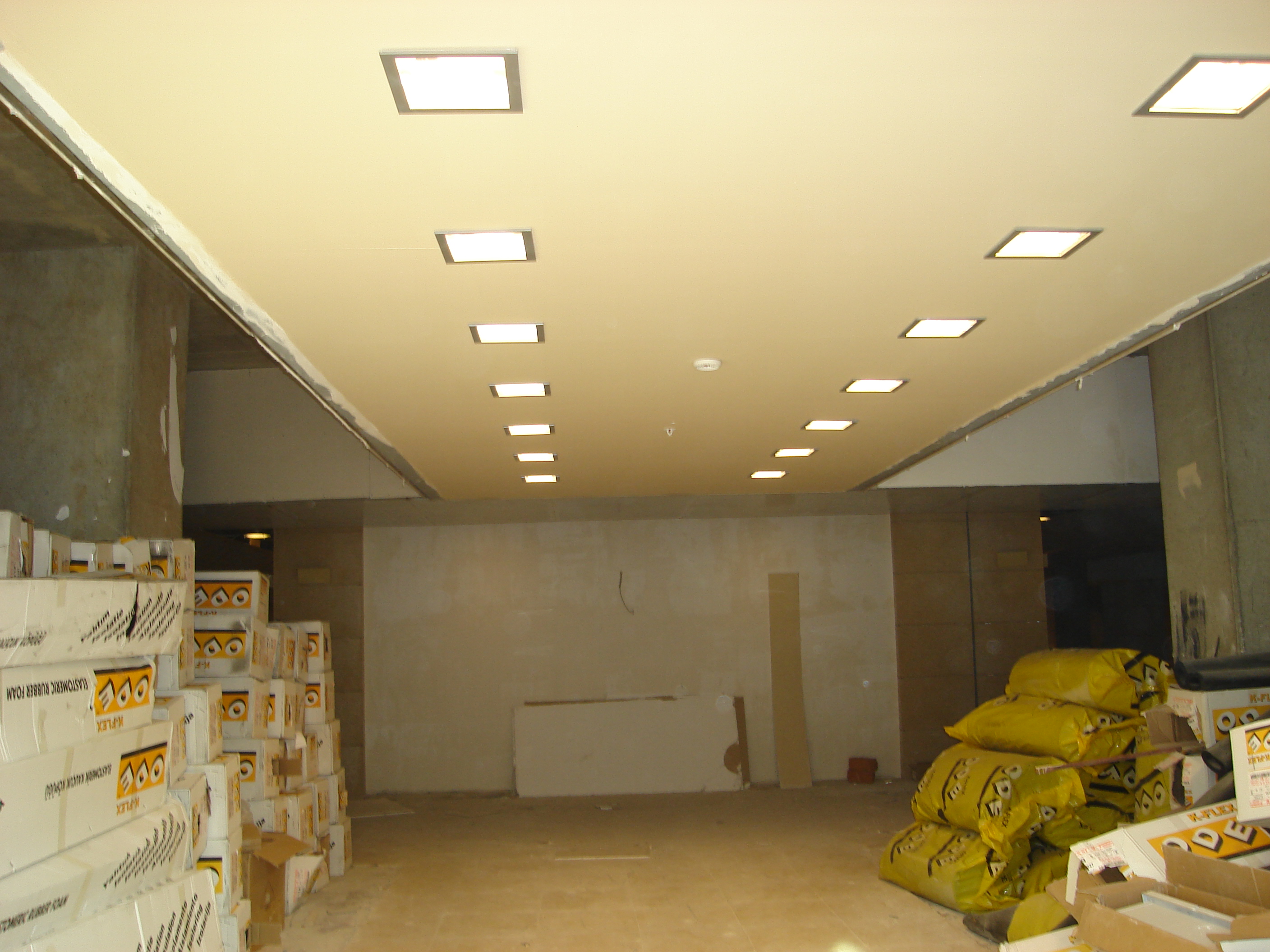 SİNPAŞ İKİTELLİ DEPOZİTE ALIŞVERİŞ MERKEZİ